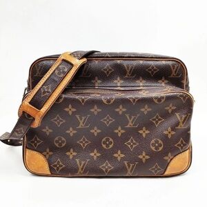 Louis Vuitton Nile Messenger Bag